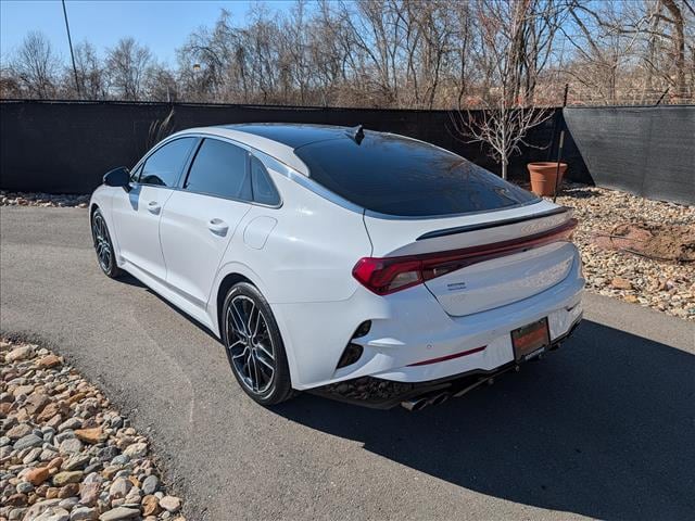 2023 Kia K5 GT - Photo 3