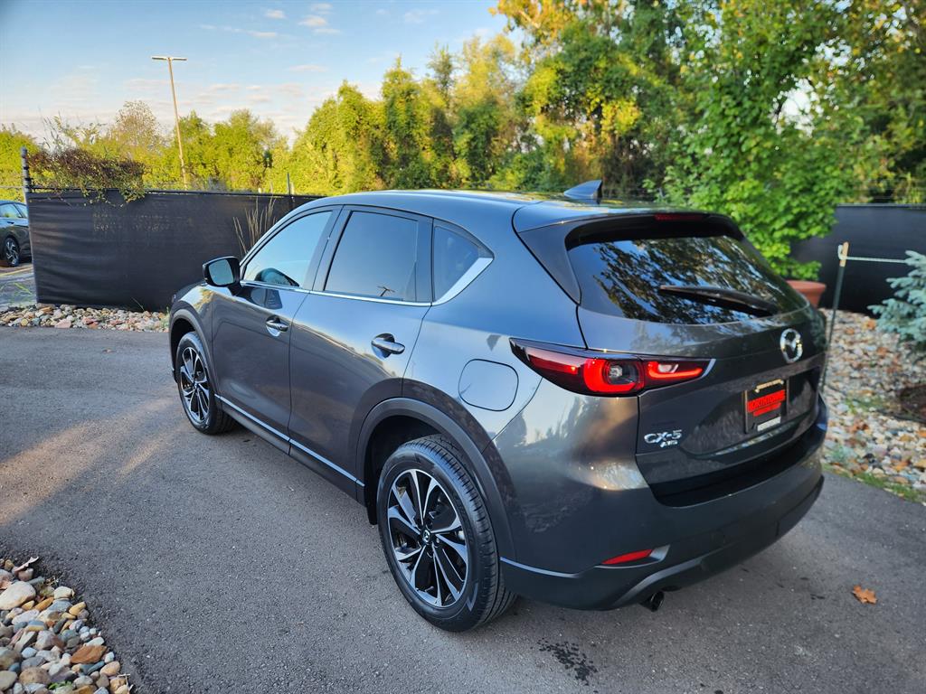 2023 Mazda CX-5 2.5 Premium Plus photo 3