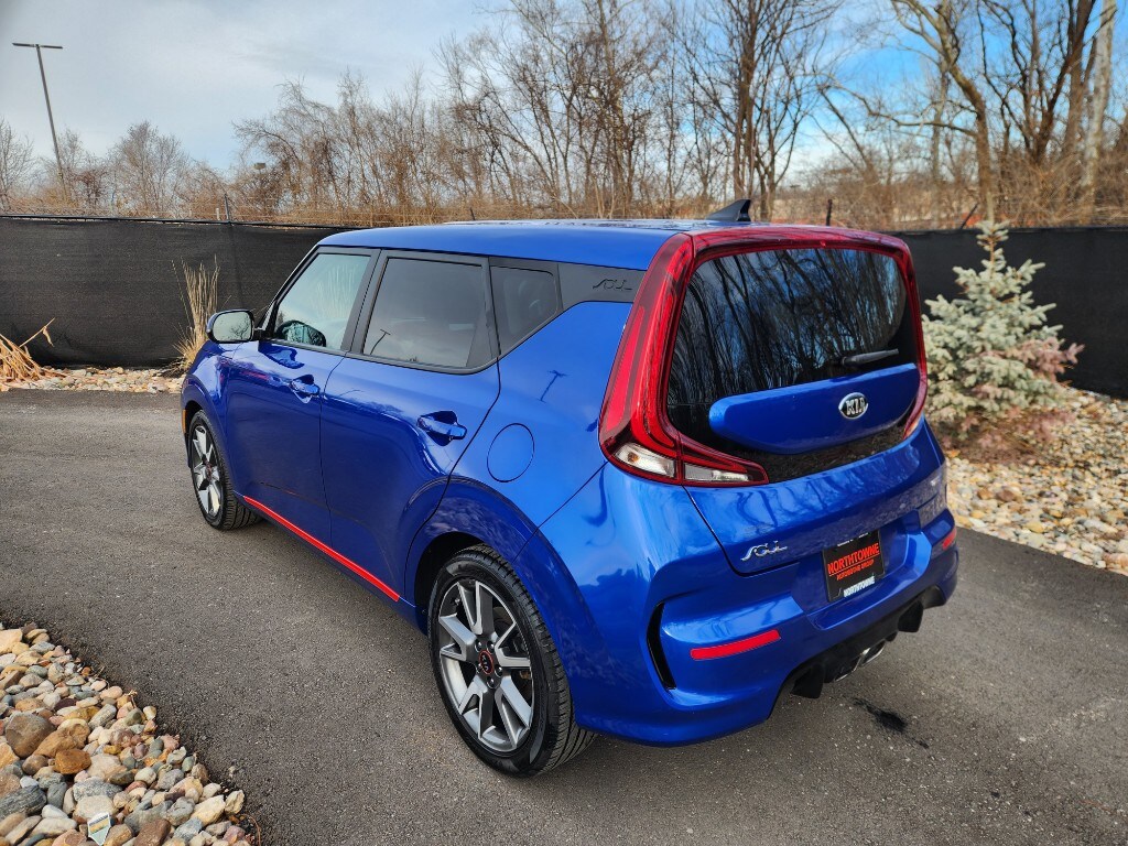 2021 Kia Soul GT-Line Turbo photo 3