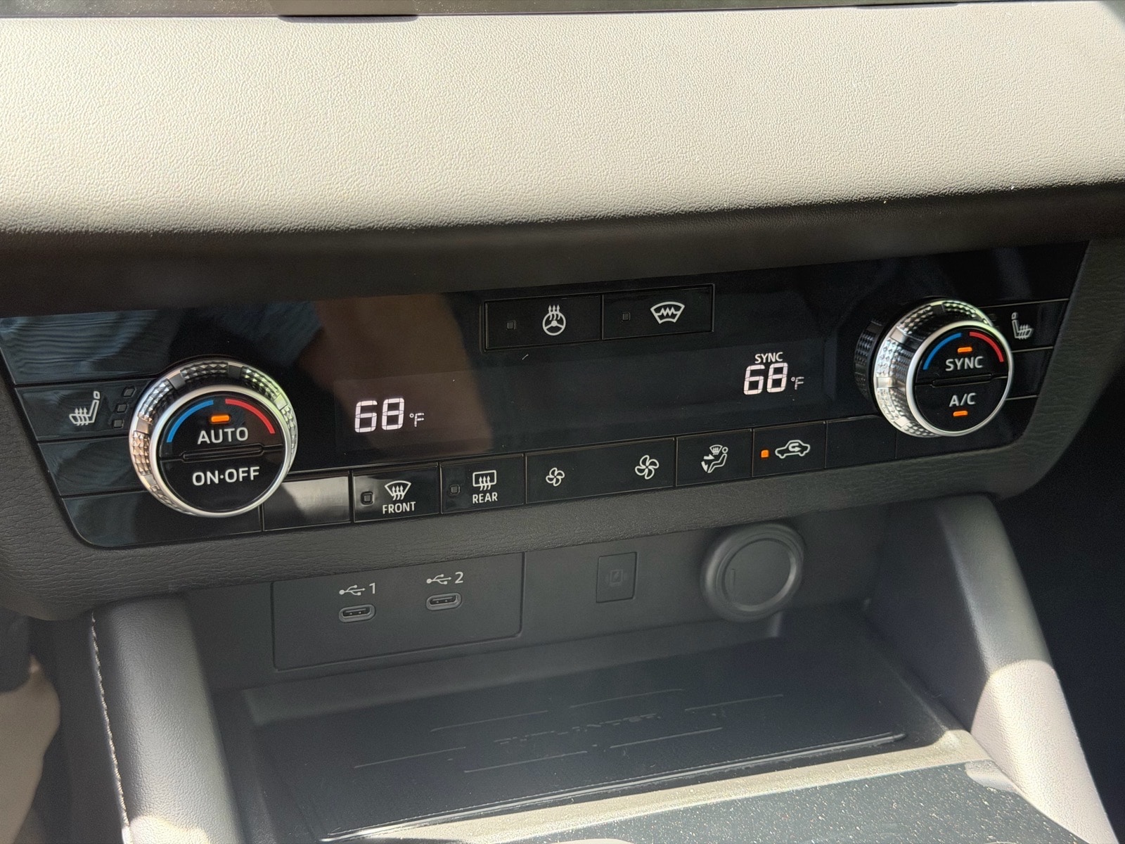 2026 Mitsubishi Outlander SE - Photo 31