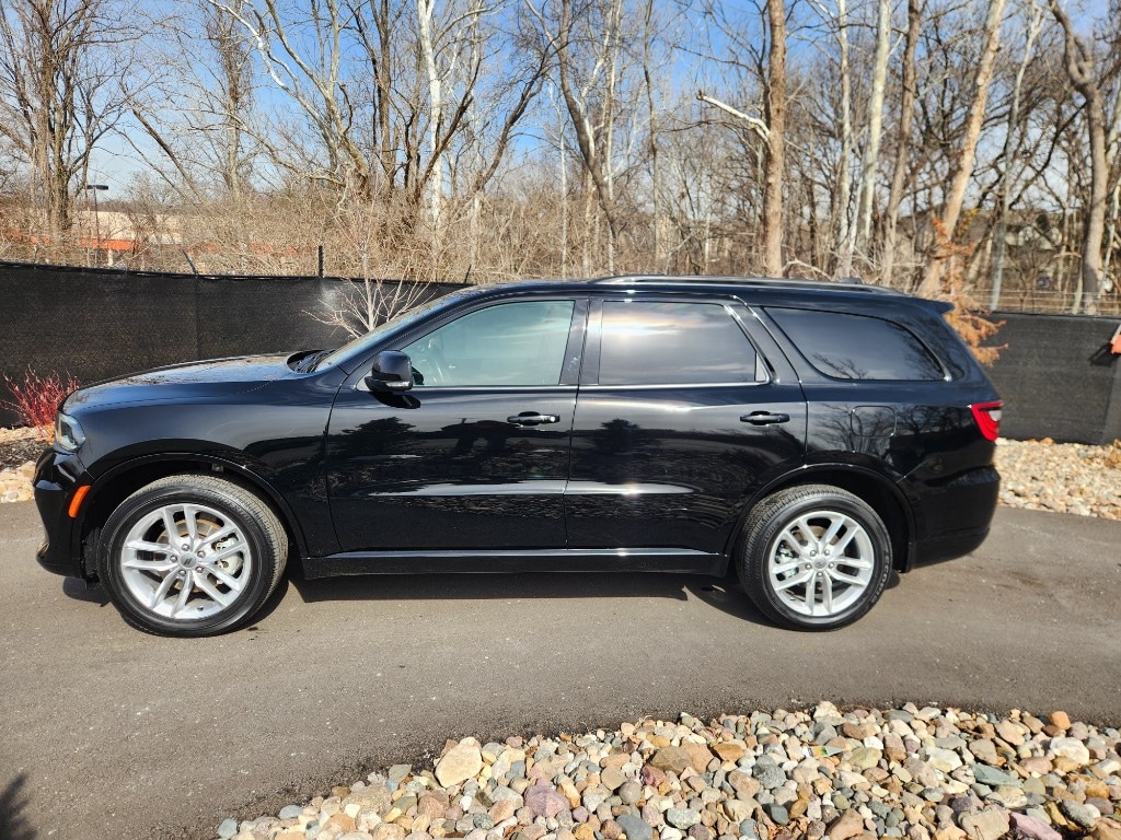 Used 2024 Dodge Durango GT with VIN 1C4RDJDG4RC138113 for sale in Kansas City