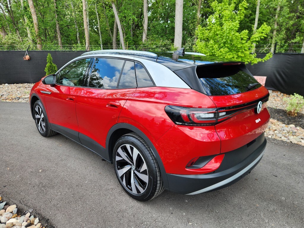 2021 Volkswagen ID.4 Pro S Gradient photo 3