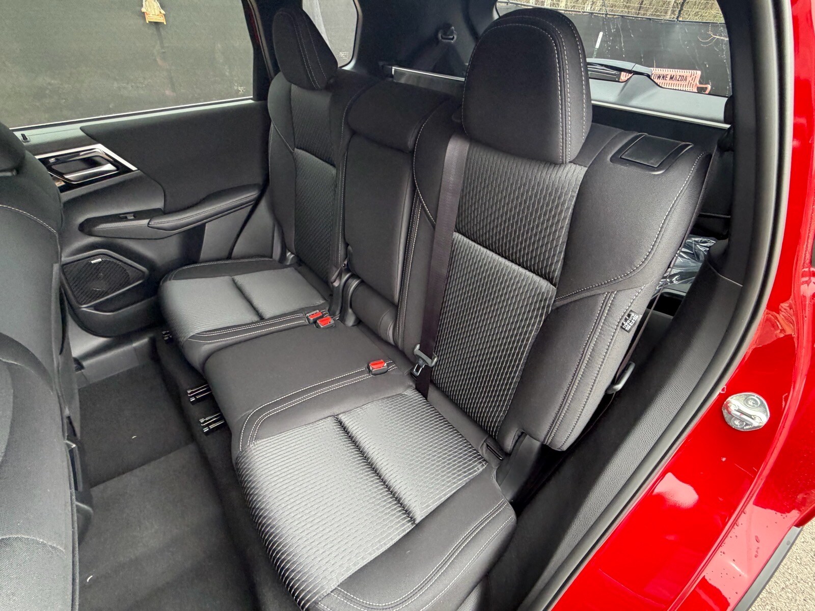2026 Mitsubishi Outlander ES - Photo 18