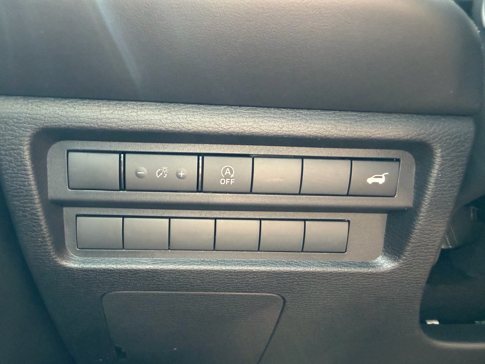 2026 Mitsubishi Outlander SE - Photo 24