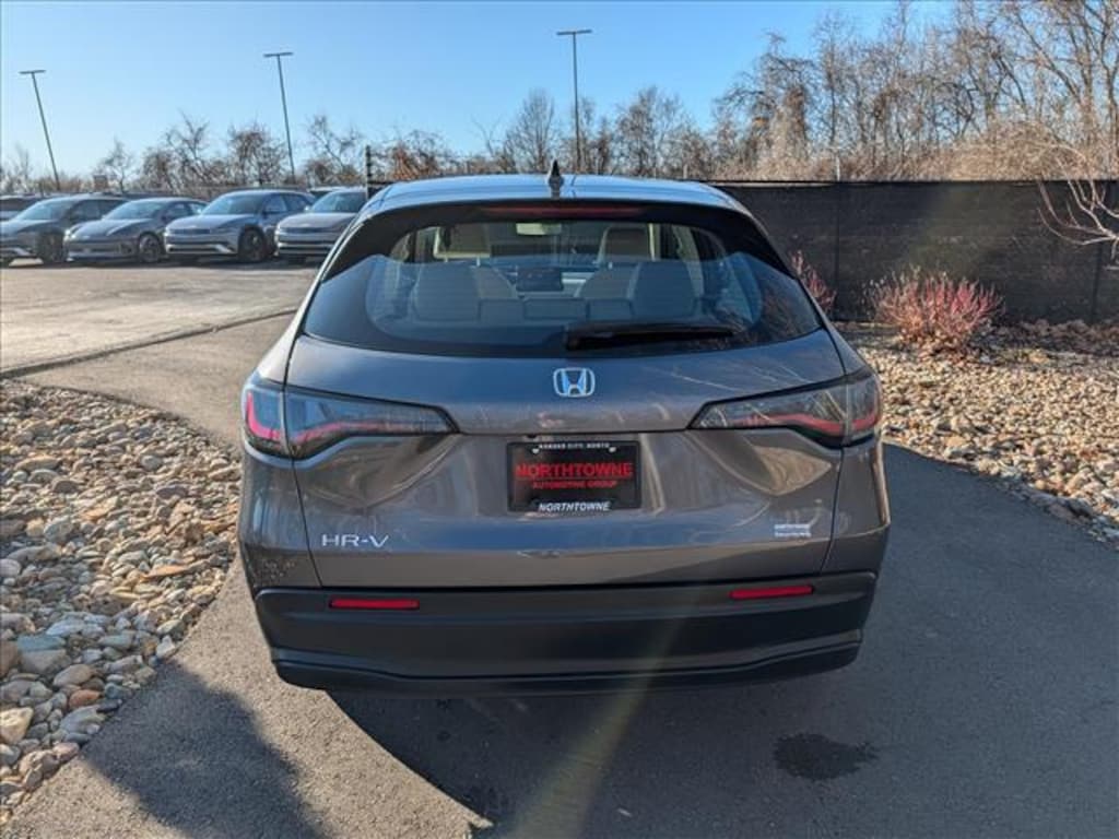 Used 2024 Honda HR-V LX SUV