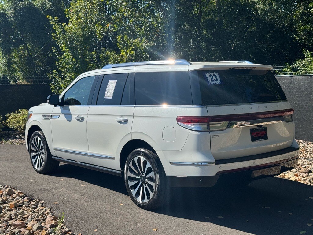 2023 Lincoln Navigator Reserve photo 3