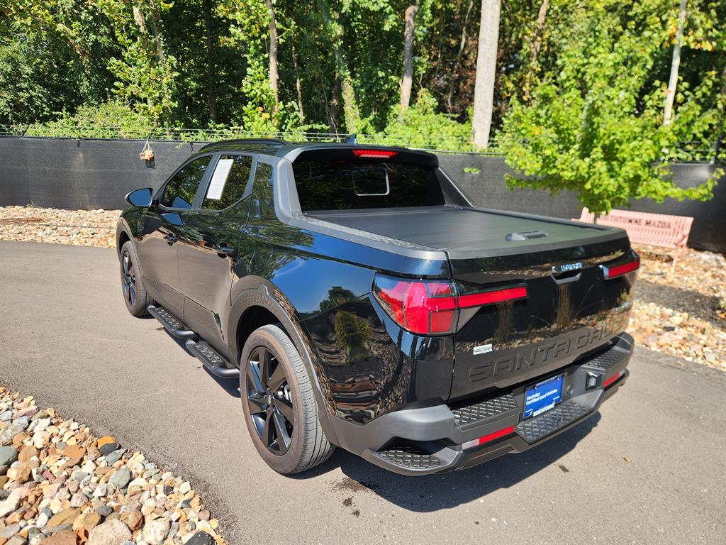 2024 Hyundai Santa Cruz Night photo 2