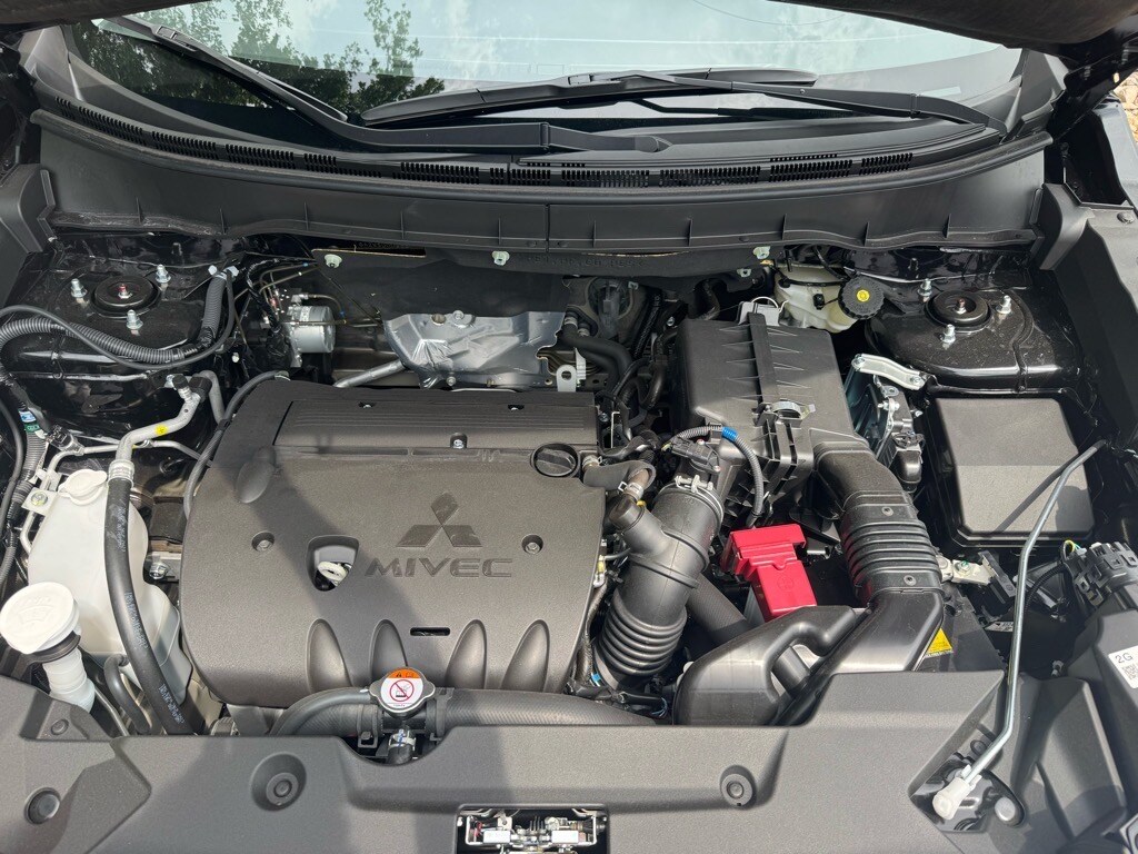 2025 Mitsubishi Outlander Sport SE - Photo 10