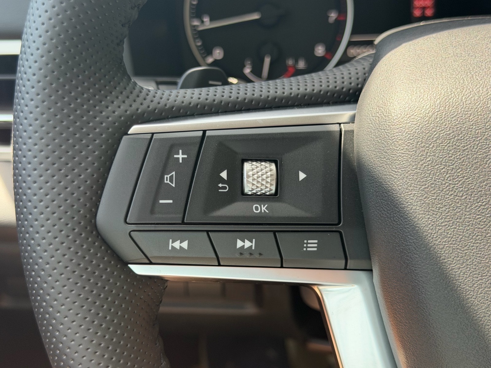 2026 Mitsubishi Outlander SE - Photo 26