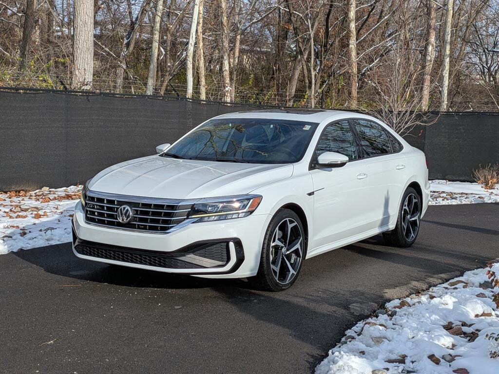 Used 2021 Volkswagen Passat 2.0T R-Line Sedan