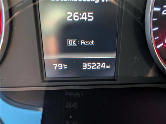 2023 Kia K5 GT - Photo 37