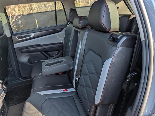 2025 Volkswagen Atlas Atlas Peak Edition - Photo 27