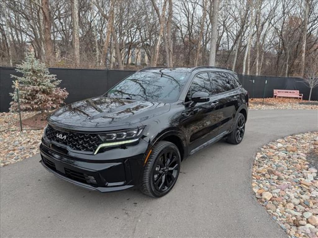 Used 2023 Kia Sorento SX SUV