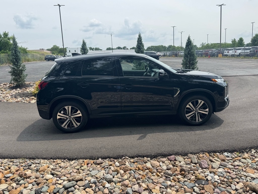 2025 Mitsubishi Outlander Sport SE - Photo 6