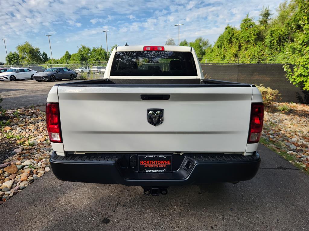 2020 Ram 1500 Classic Tradesman photo 4