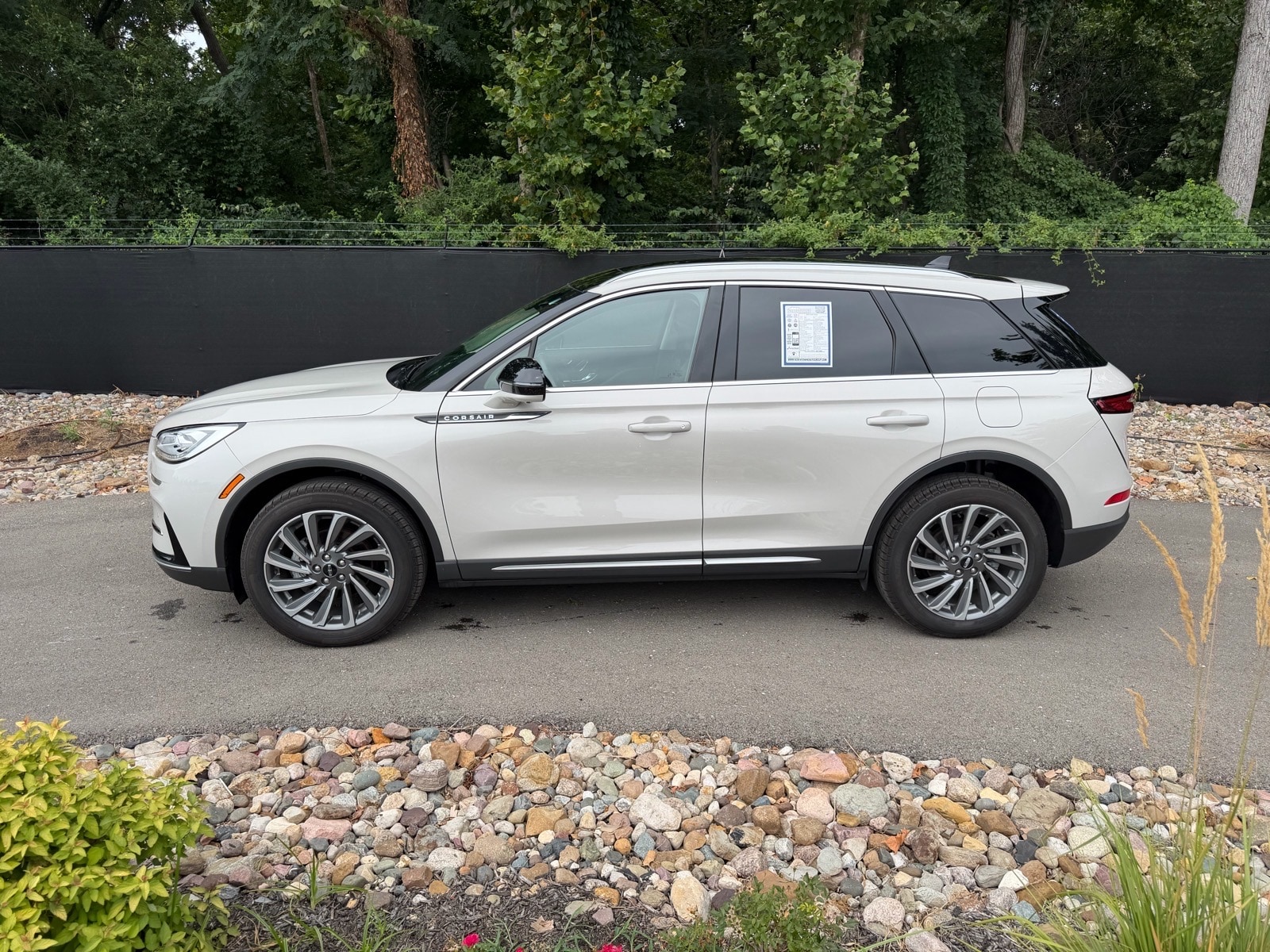 Used 2023 Lincoln Corsair Reserve with VIN 5LMCJ2DA4PUL01763 for sale in Kansas City