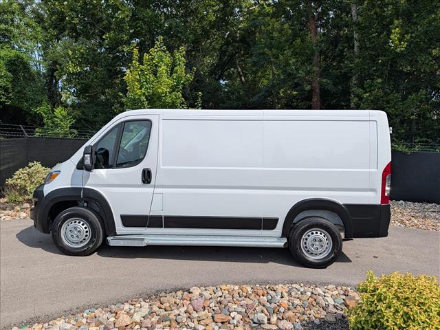 Used 2025 RAM ProMaster Cargo Van Base with VIN 3C6LRVVG1SE543283 for sale in Kansas City
