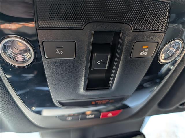 2023 Kia K5 GT - Photo 39