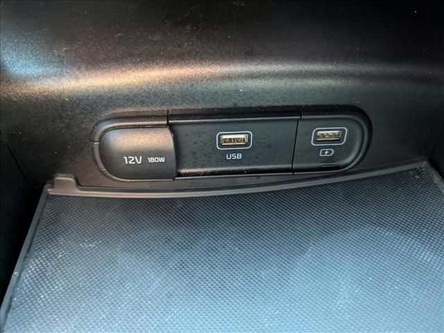 2023 Kia K5 GT - Photo 34