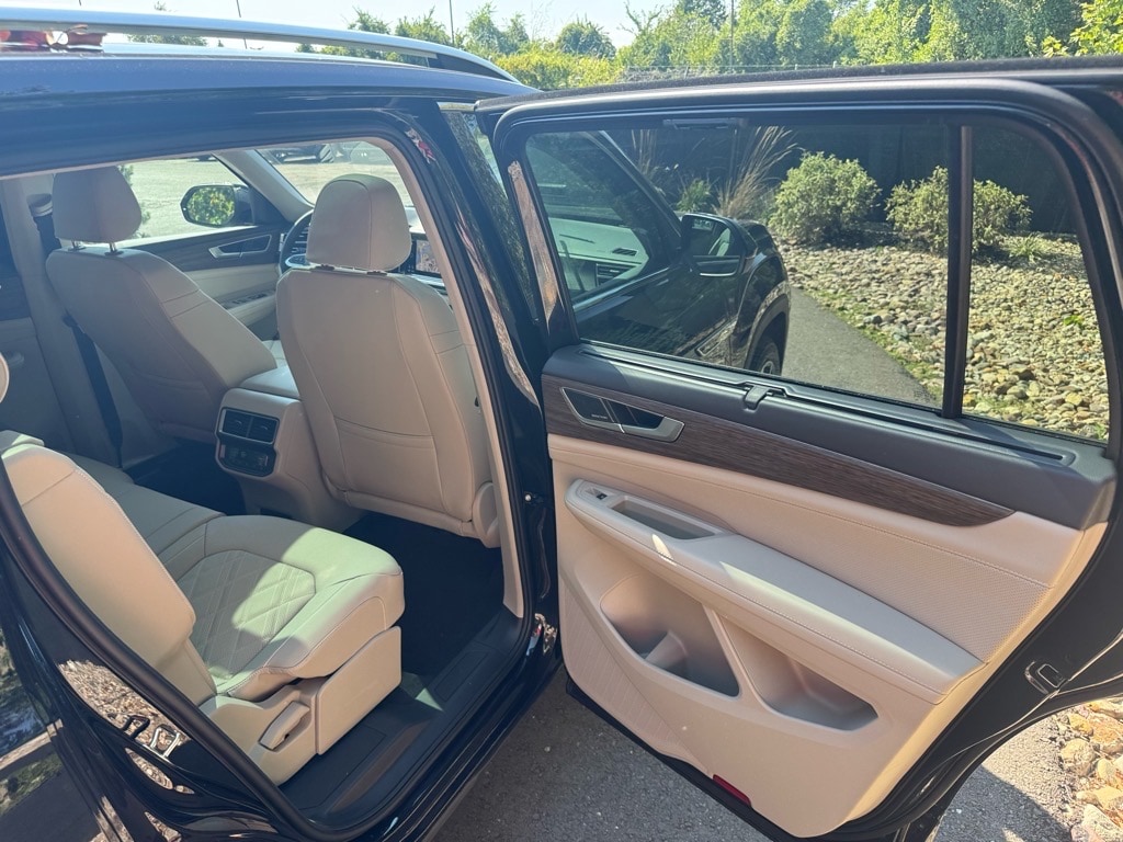 2026 Volkswagen Atlas SEL Premium R-Line - Photo 14