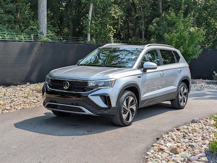 2024 Volkswagen Taos 1.5T SE SUV
