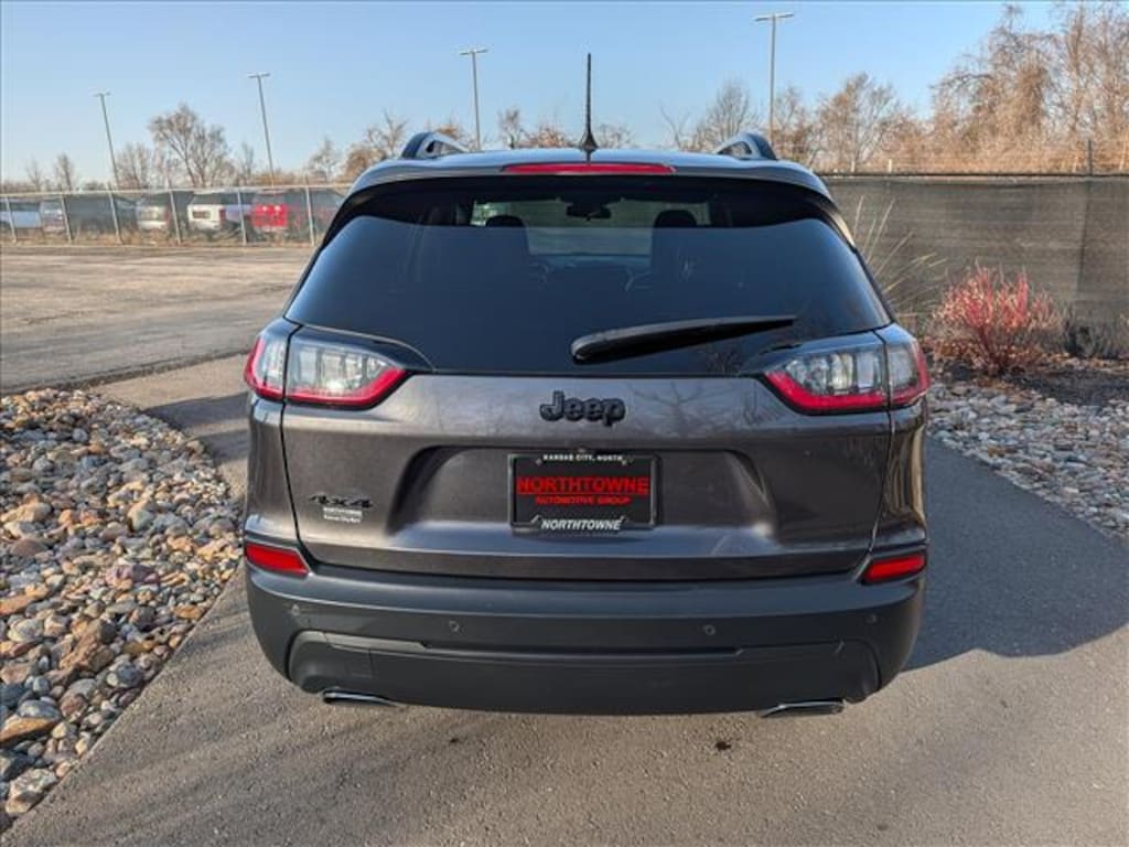 Used 2020 Jeep Cherokee Latitude Plus SUV