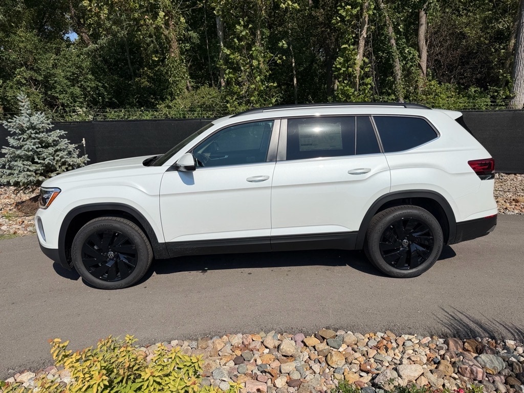 New 2026 Volkswagen Atlas 2.0T SE w/Technology SUV