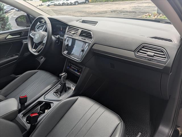 2023 Volkswagen Tiguan SE - Photo 13