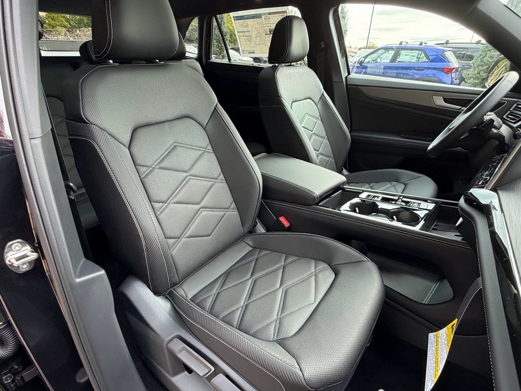 2026 Volkswagen Atlas Cross Sport SE w/Tech - Photo 12