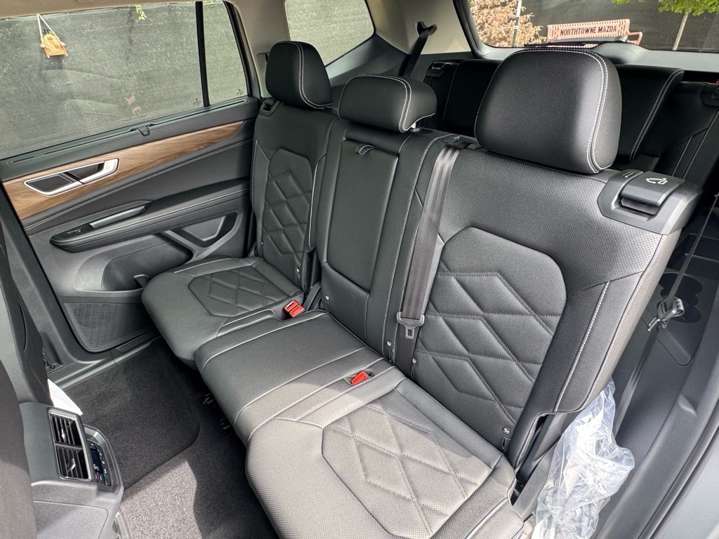 2026 Volkswagen Atlas SE w/Tech - Photo 22