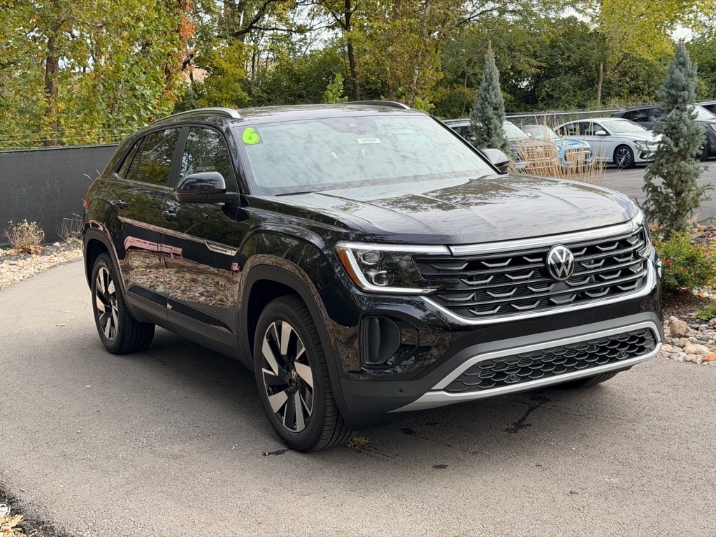 2026 Volkswagen Atlas Cross Sport SE w/Tech - Photo 7