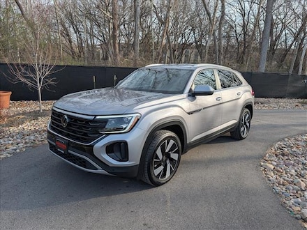 2024 Volkswagen Atlas Cross Sport 2.0T SE w/Technology SUV