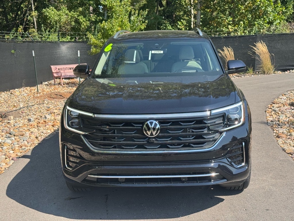 2026 Volkswagen Atlas SEL Premium R-Line - Photo 8
