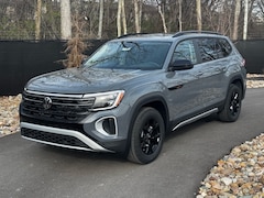 2025 Volkswagen Atlas 2.0T Peak Edition SUV