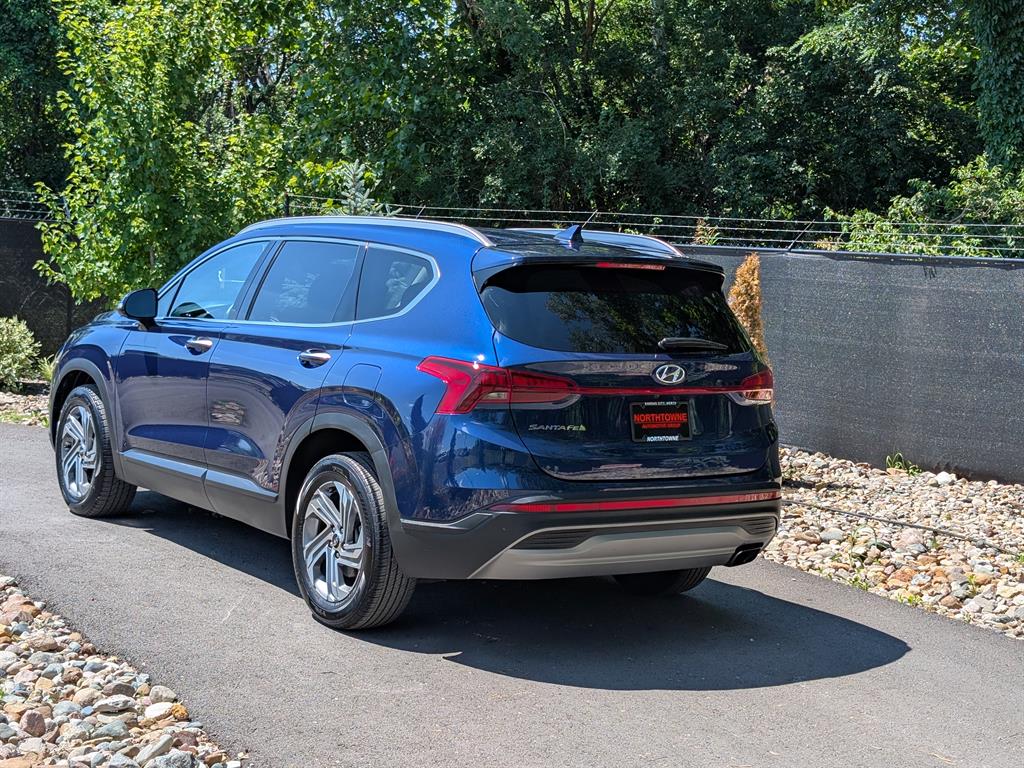 2023 Hyundai Santa Fe SEL photo 3