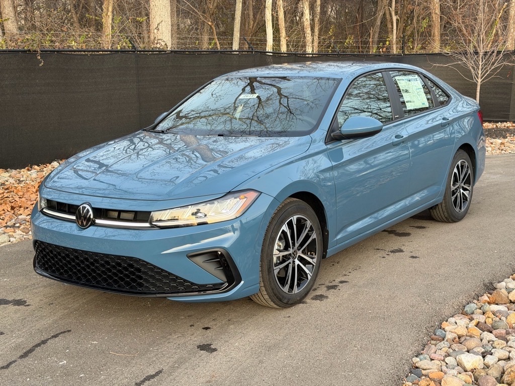 2026 Volkswagen Jetta Sport's photo