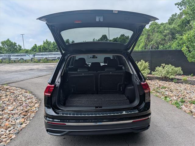 2023 Volkswagen Tiguan SE - Photo 20
