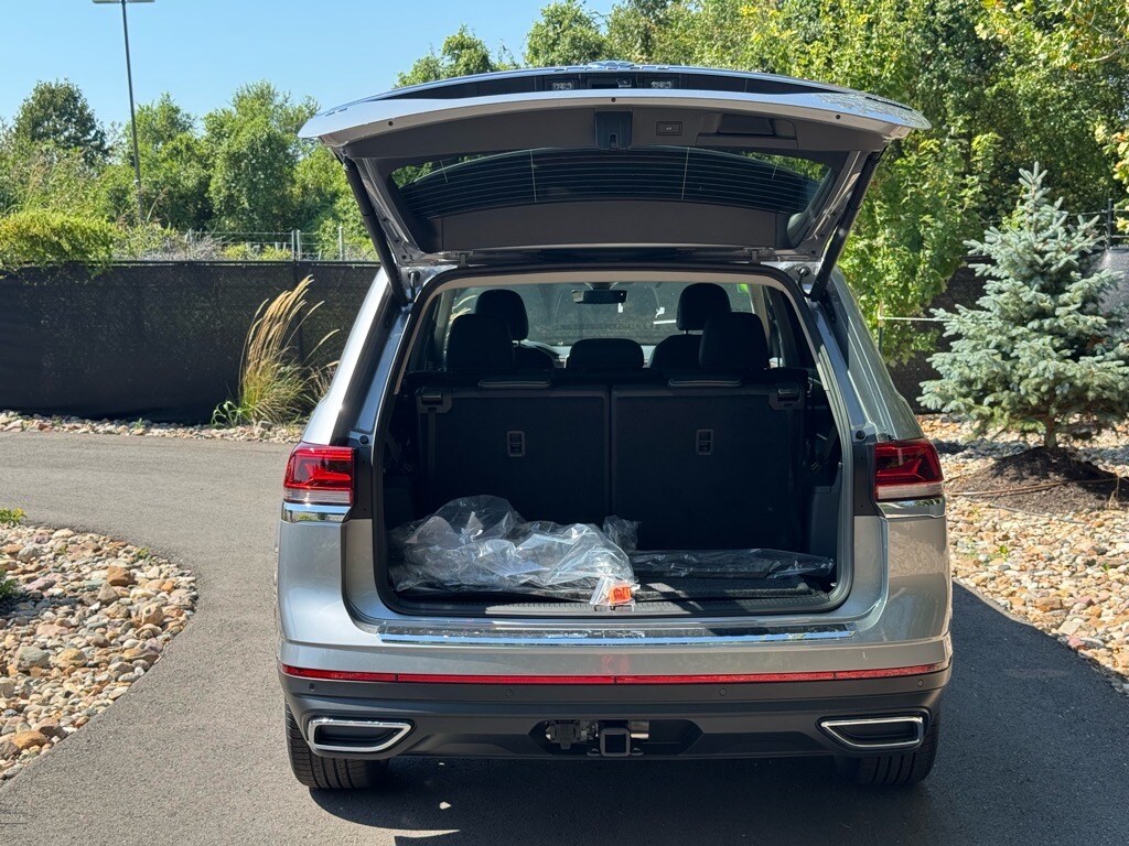 2026 Volkswagen Atlas SE w/Tech - Photo 16