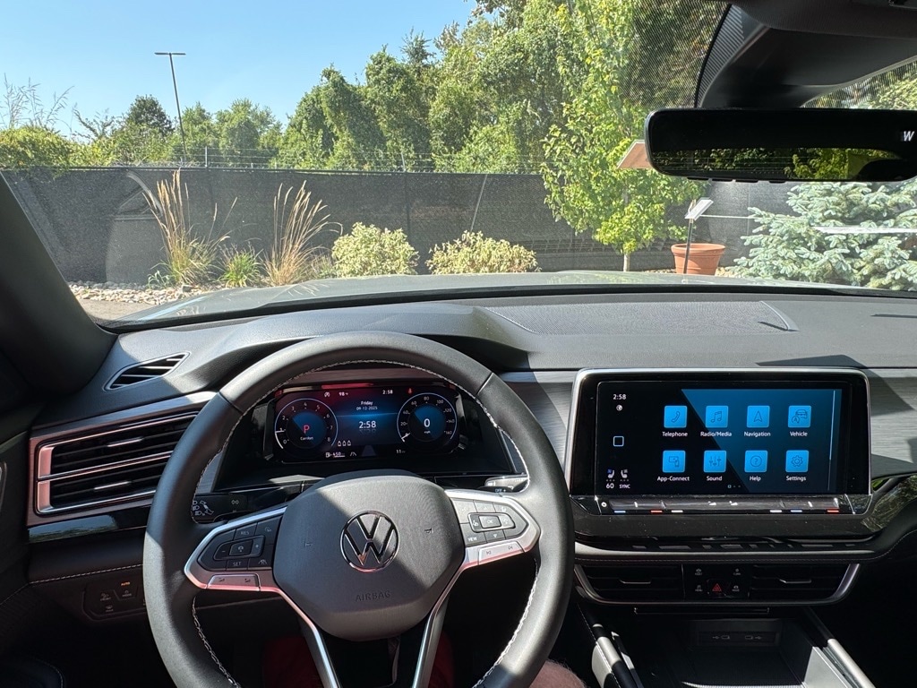 2026 Volkswagen Atlas Cross Sport SE w/Tech - Photo 26