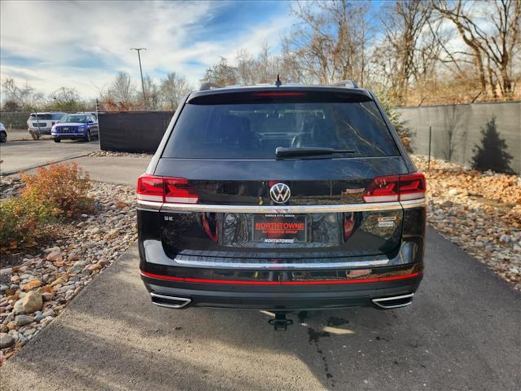 Certified 2022 Volkswagen Atlas 2.0T SE w/Technology SUV