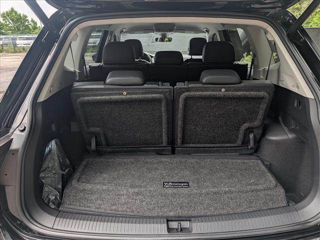 2023 Volkswagen Tiguan SE - Photo 19