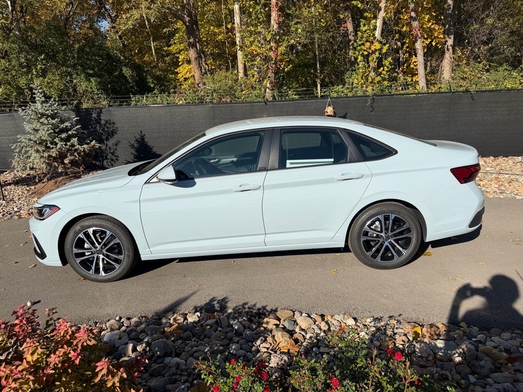 New 2026 Volkswagen Jetta 1.5T Sport Sedan