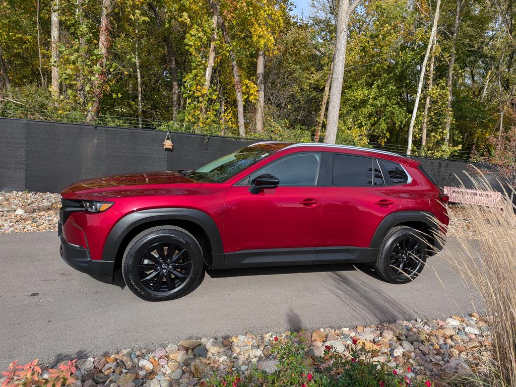 2024 Mazda CX-50 2.5 S Preferred photo 2