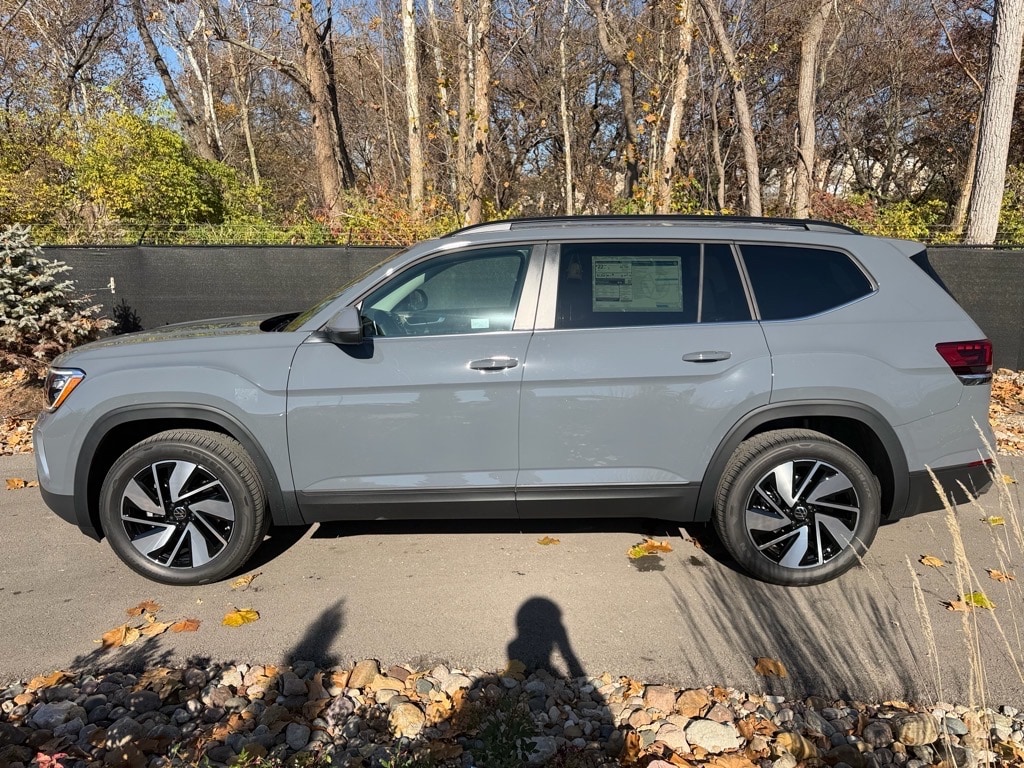 New 2026 Volkswagen Atlas 2.0T SE w/Technology SUV