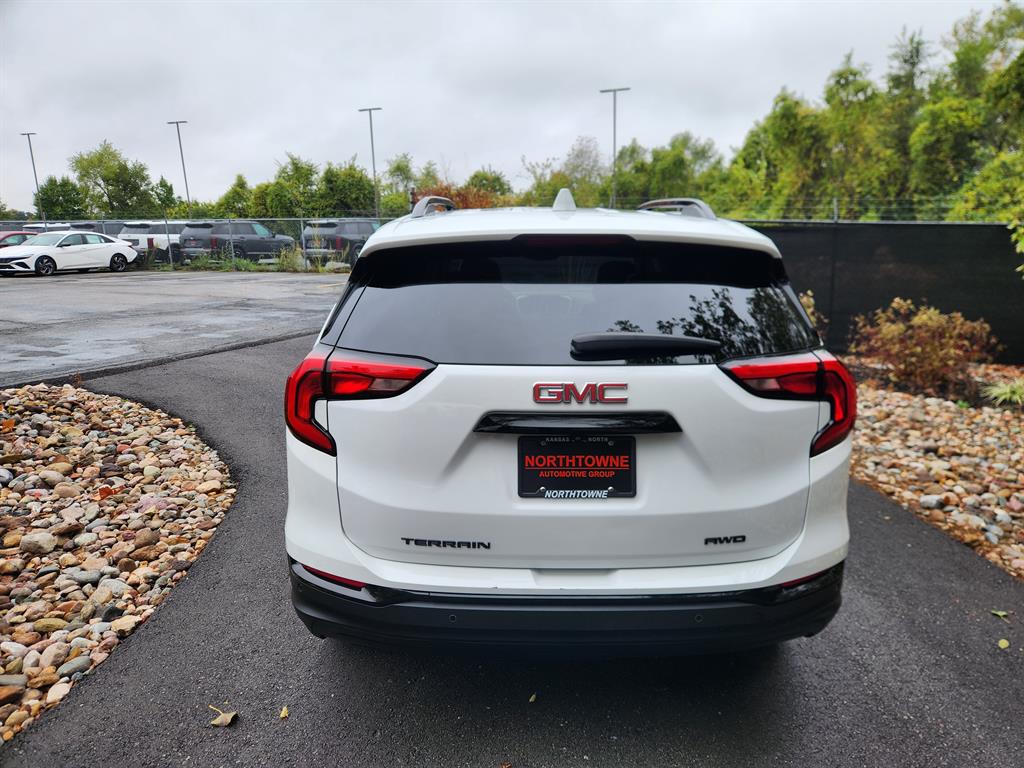 2020 Gmc Terrain SLT photo 4