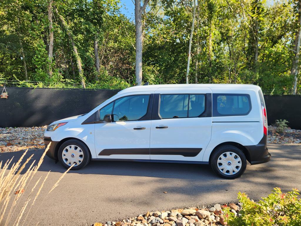 2020 Ford Transit Connect XL Passenger Wagon photo 2