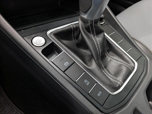 2025 Volkswagen Jetta SE - Photo 36