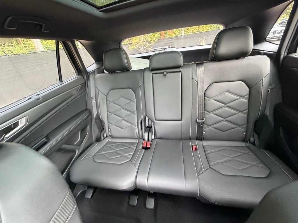 2026 Volkswagen Atlas Cross Sport SE w/Tech - Photo 35