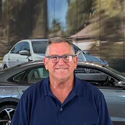 Staff member Mike Smith from ID_3485c3623b38