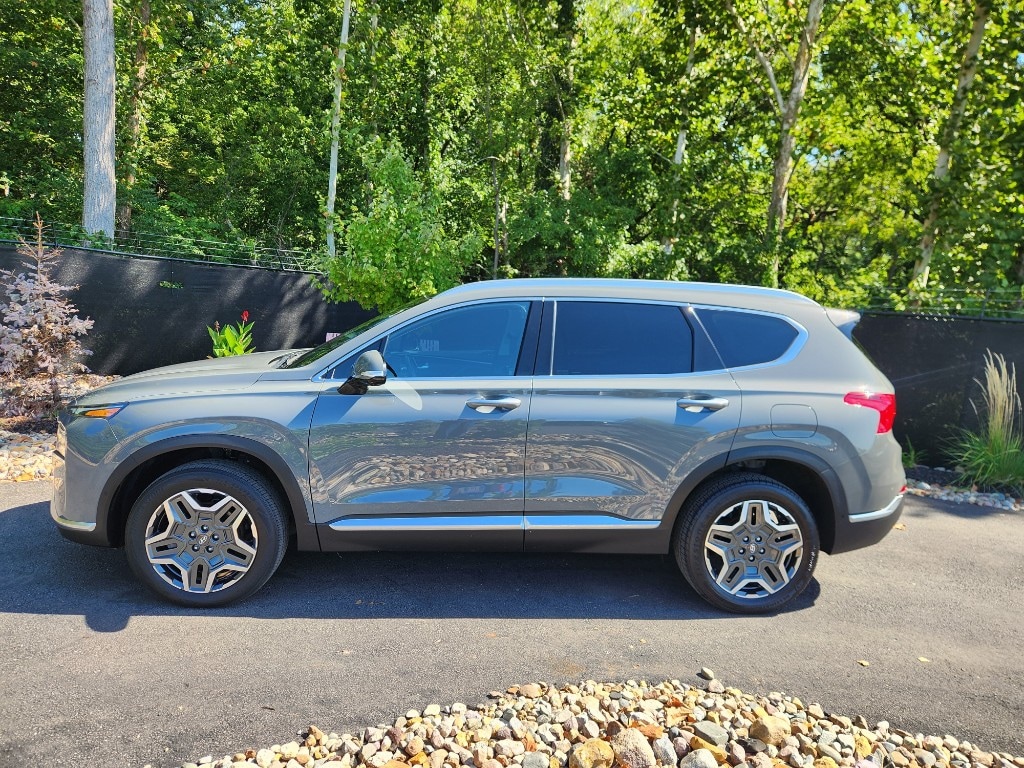 Used 2021 Hyundai Santa Fe Limited with VIN 5NMS4DAL9MH355459 for sale in Kansas City